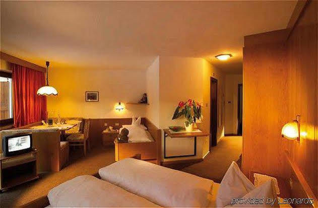 Hotel Auren San Giovanni di Fumes Δωμάτιο φωτογραφία